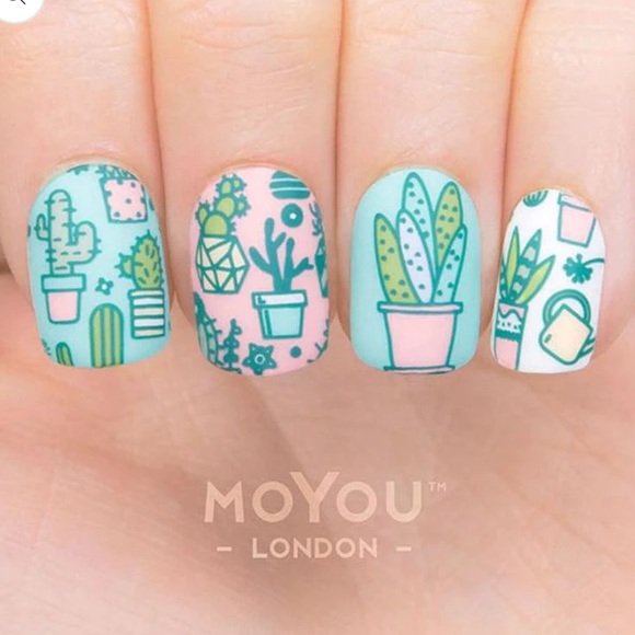 MoYou London nail art stamping plate Hipster 18 NWOT - Picture 3 of 5